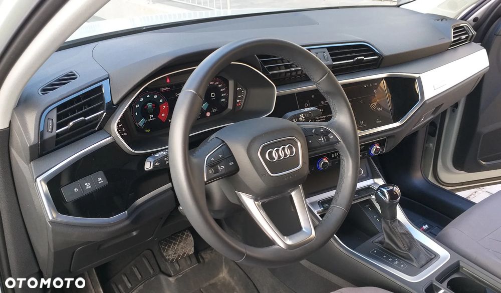 Audi Q3 Sportback 35 TFSI mHEV S tronic - 11