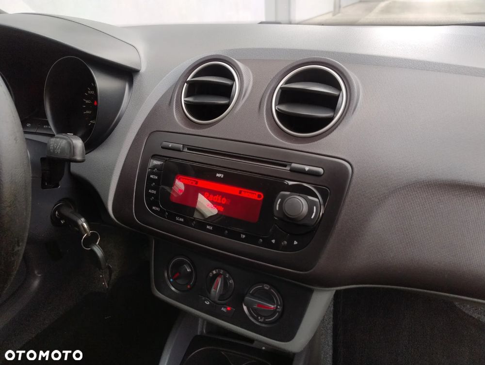 Seat Ibiza 1.4 16V Style - 17