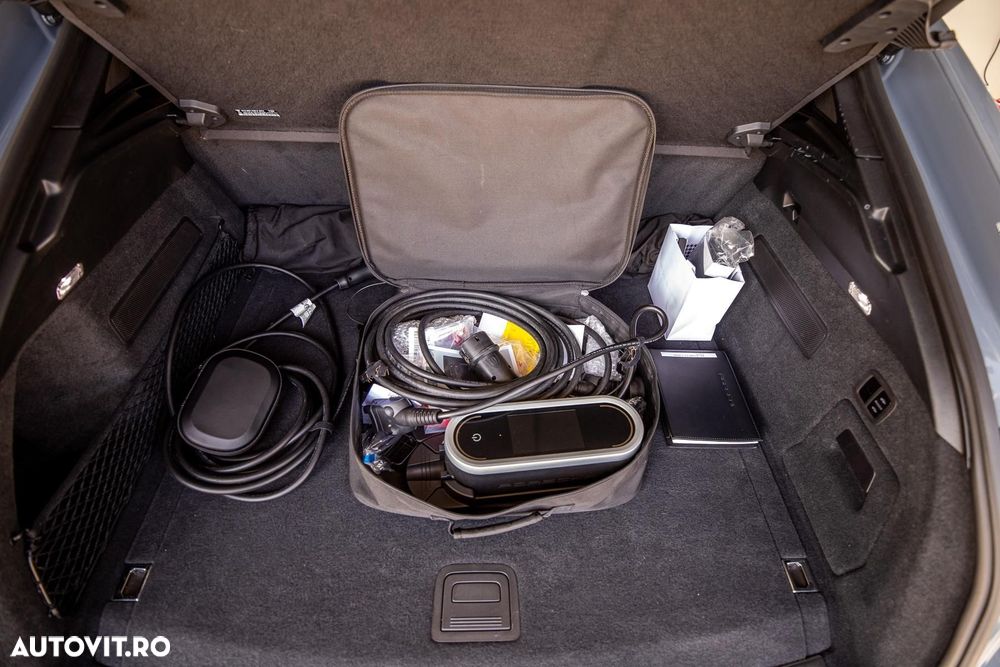 Porsche Cayenne Coupe - 32