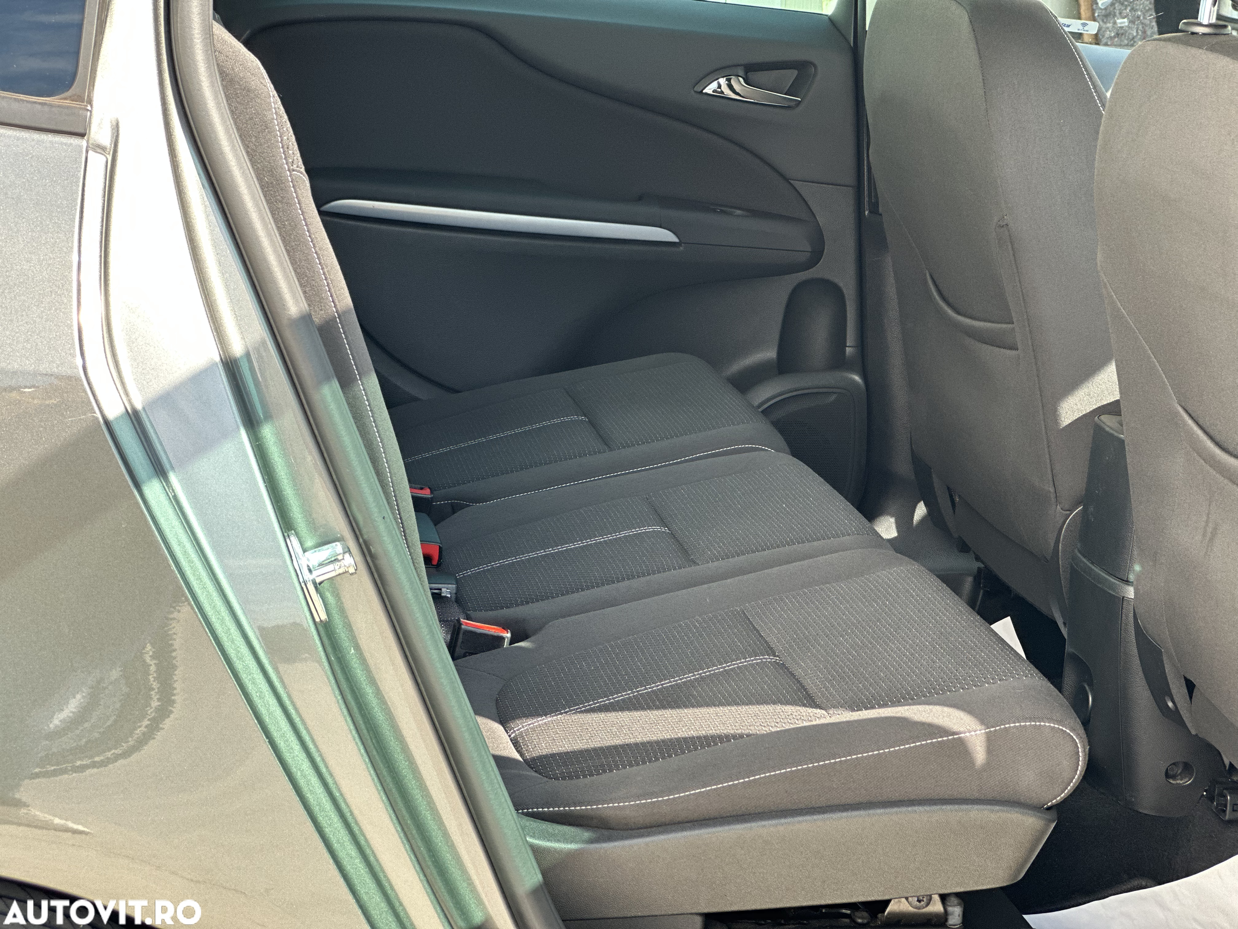 Opel Zafira 2.0 CDTI Automatik Active - 13