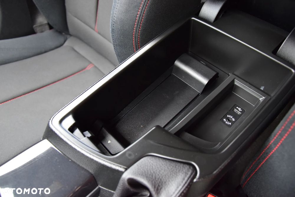 BMW Seria 1 118d DPF Edition Sport - 34