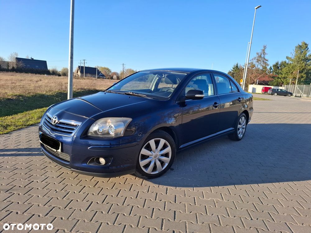Toyota Avensis 1.8 VVT-i Sol - 5