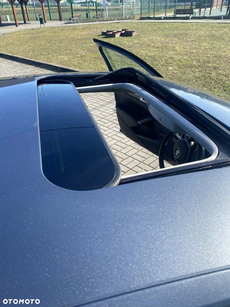 Volkswagen Passat - 10