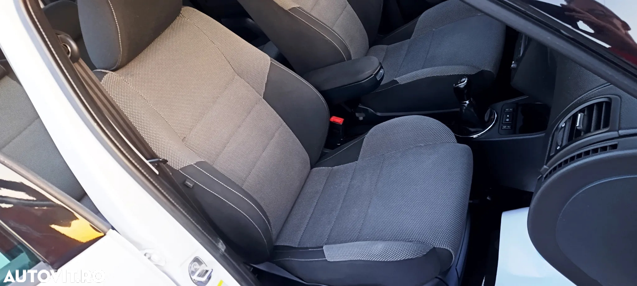 Skoda Roomster 1.2 TSI Noire - 23
