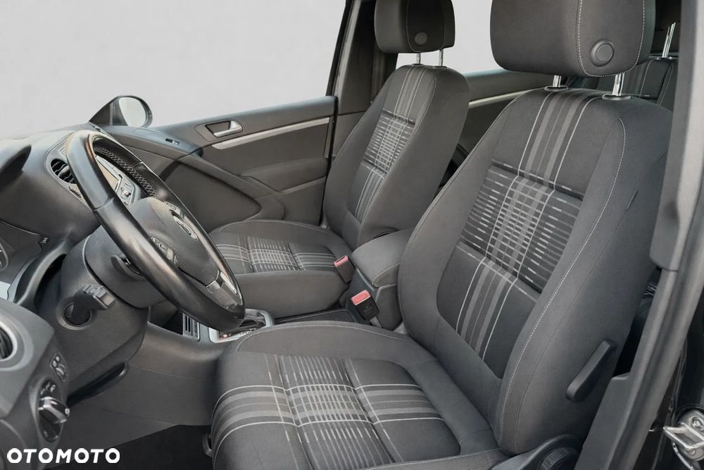 Volkswagen Tiguan 2.0 TDI DPF 4Motion DSG Lounge Sport & Style - 16