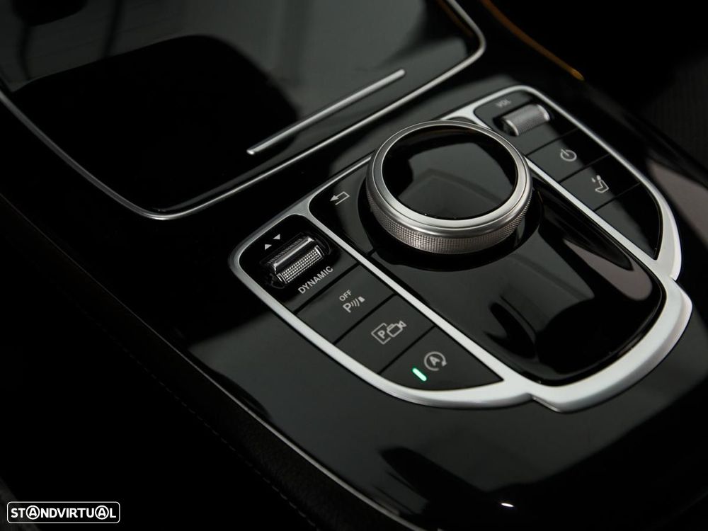 Mercedes-Benz E 220 d Avantgarde - 17