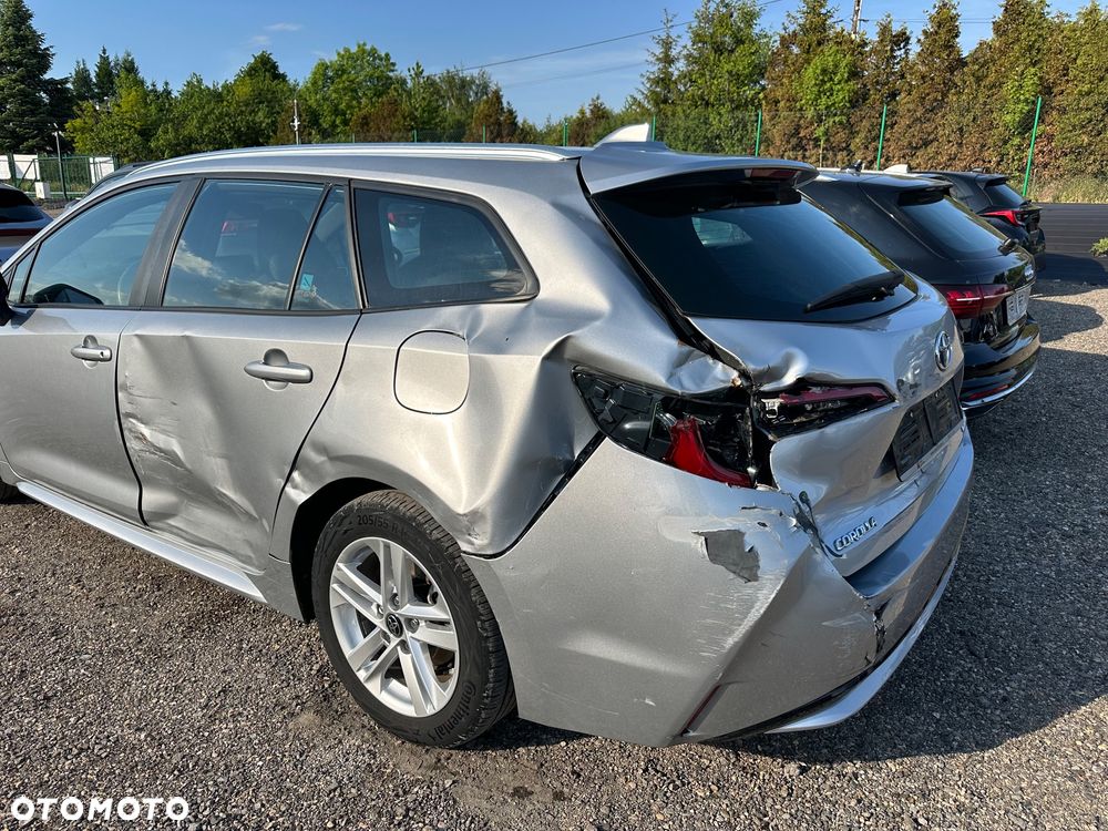 Toyota Corolla - 31
