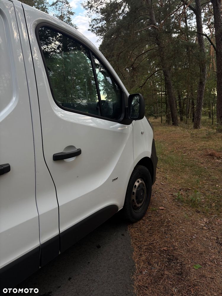 Opel Vivaro - 9