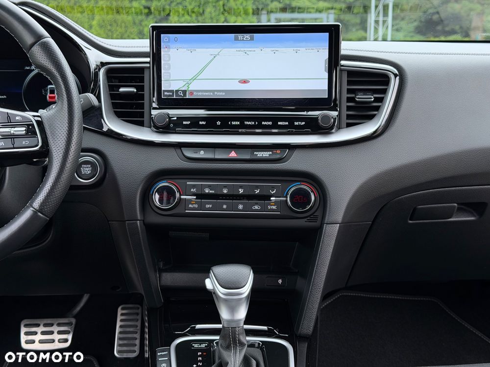 Kia ProCeed 1.5 T-GDI DCT7 OPF GT LINE - 24