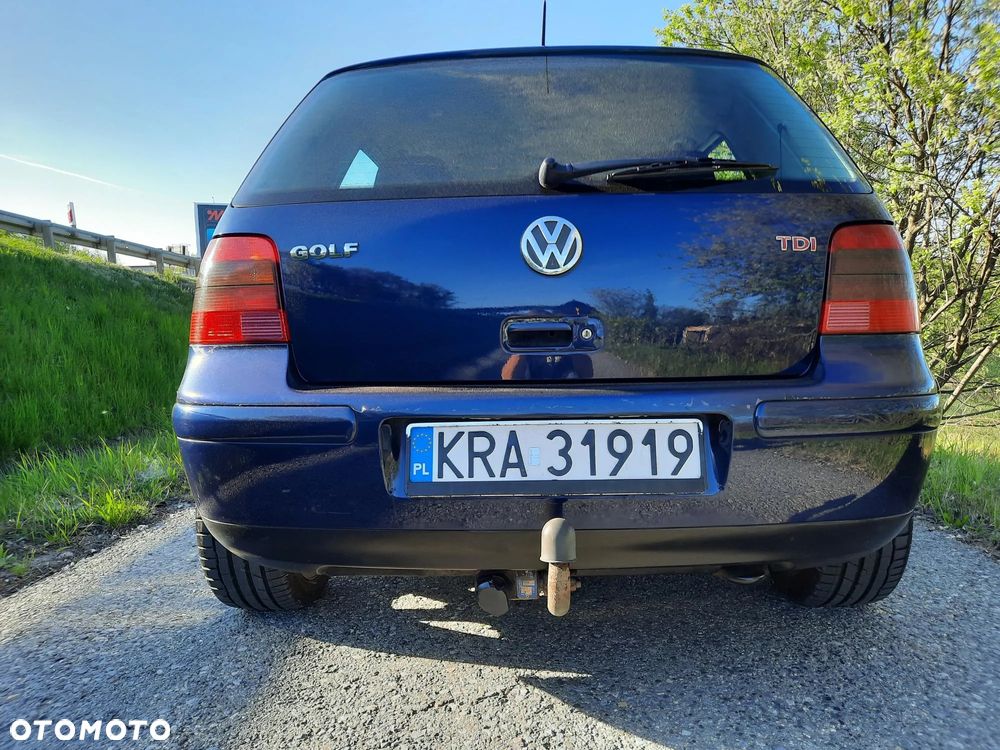 Volkswagen Golf 1.9 TDI Highline - 14