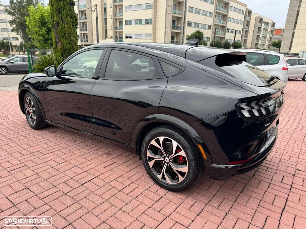 Ford Mustang Mach-E AWD PREMIUM - 12