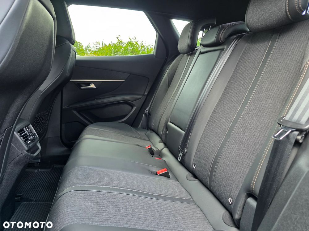 Peugeot 3008 1.5 BlueHDi GT Pack S&S EAT8 - 31