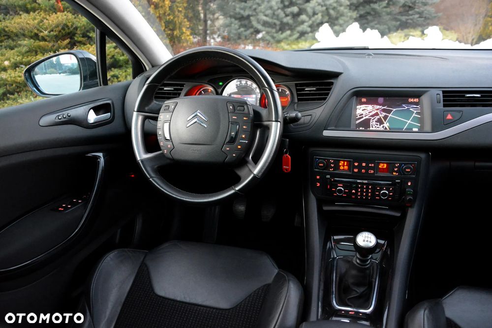 Citroën C5 HDi 140 FAP Exclusive - 23