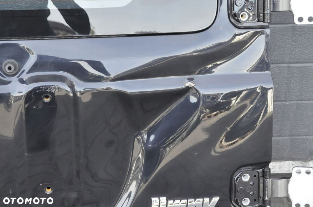 SUZUKI JIMNY IV KLAPA BAGAŻNIKA TYŁ SZYBA ZAWIASY 23R - 10