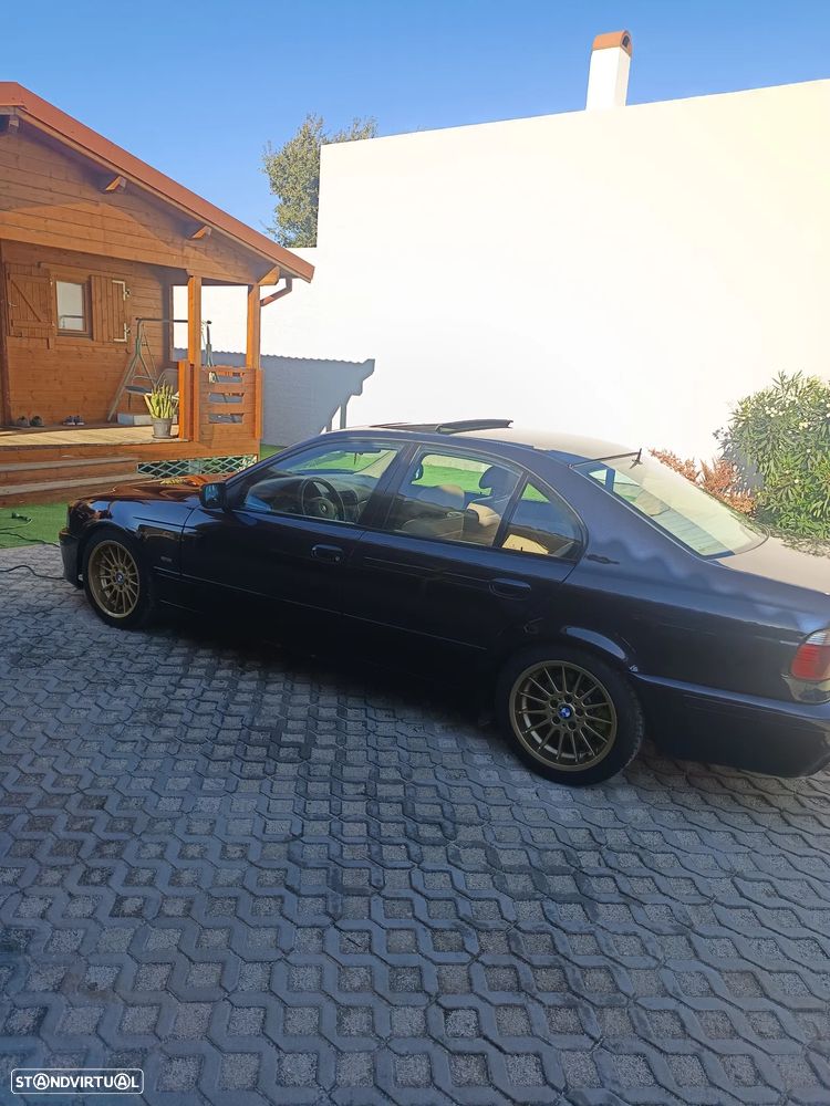 BMW 530 iA - 1