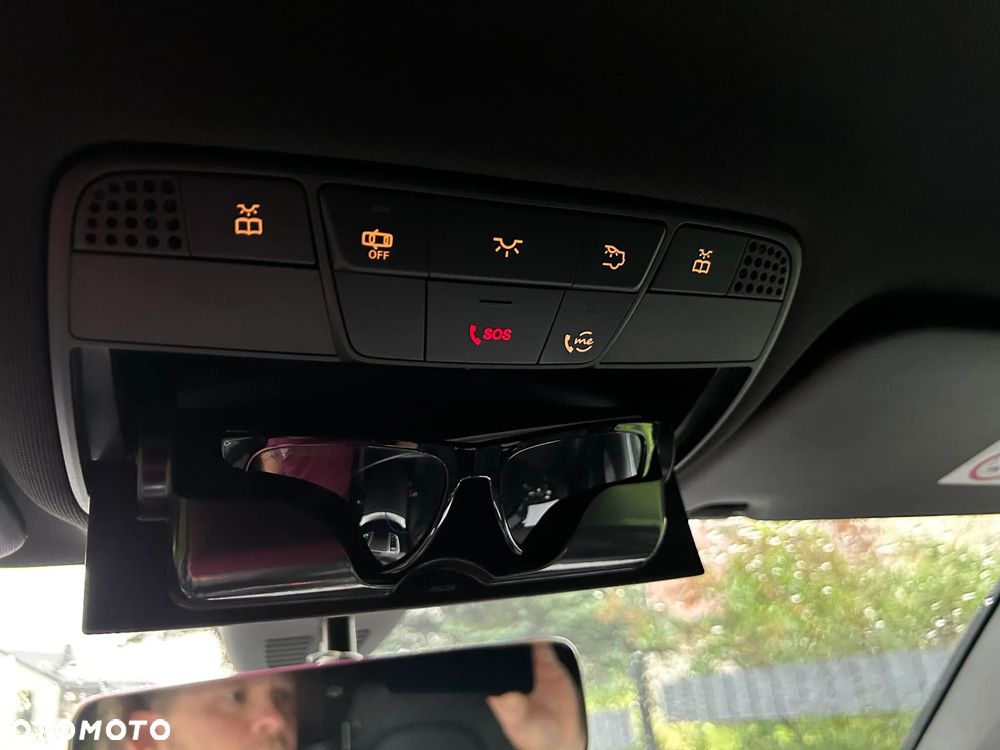 Mercedes-Benz GLC 200 - 12
