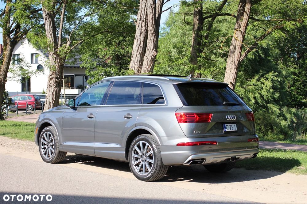 Audi Q7 - 32