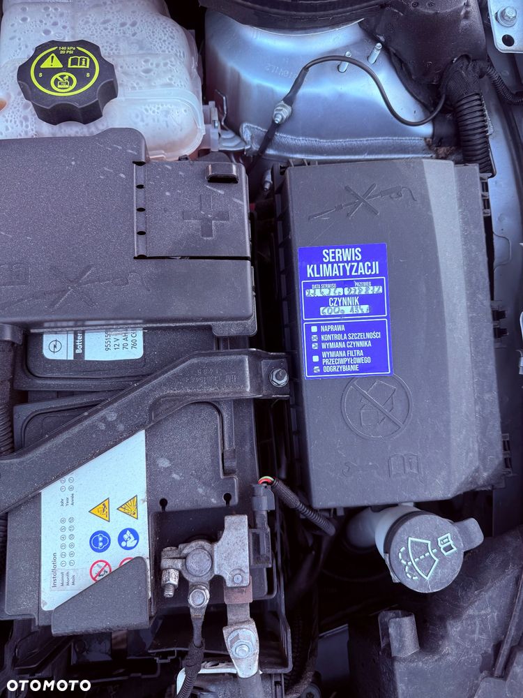 Opel Astra 1.4 Turbo ecoFLEX Start/Stop Exklusiv - 24