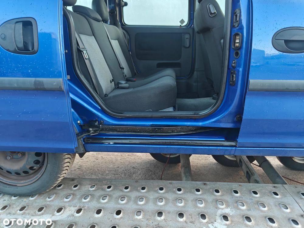 Opel Combo Tour Edition - 21