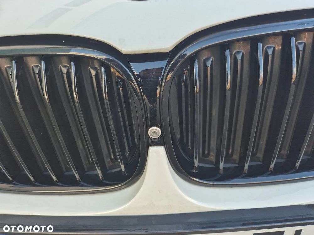 BMW Seria 7 740d xDrive - 12