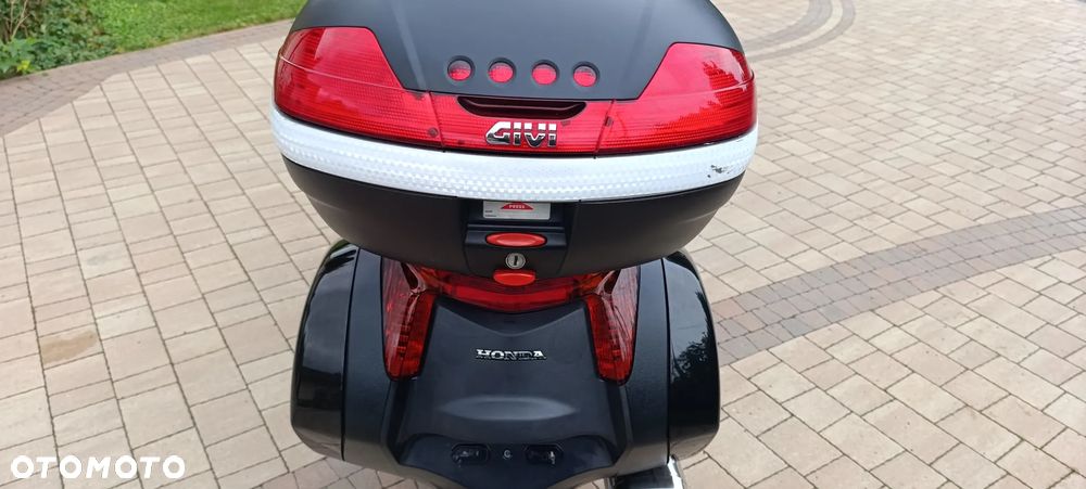 Honda Deauville - 30