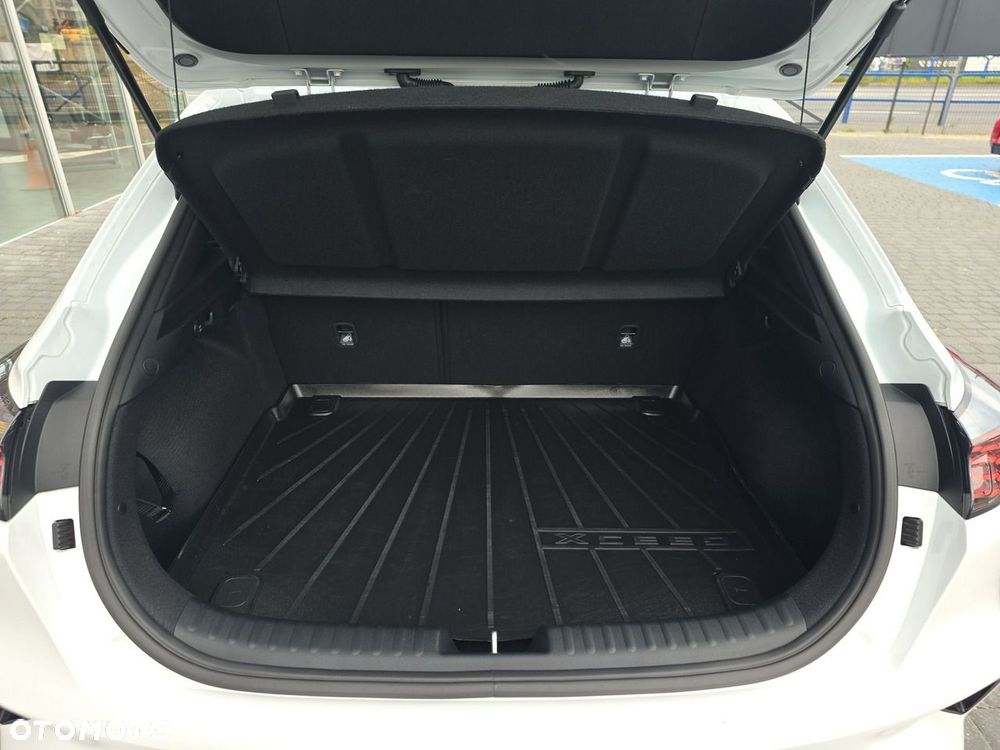 Kia XCeed 1.6 T-GDI Tribute DCT - 15