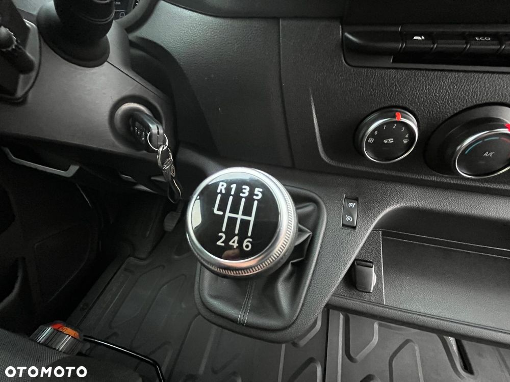 Renault Master L2H2 2.3dCi 135KM, Ledy, Klima, Salon Polska, Pierwszy Właściciel, BEZWYPADKOWY, FV 23%, SUPER STAN !!! - 39