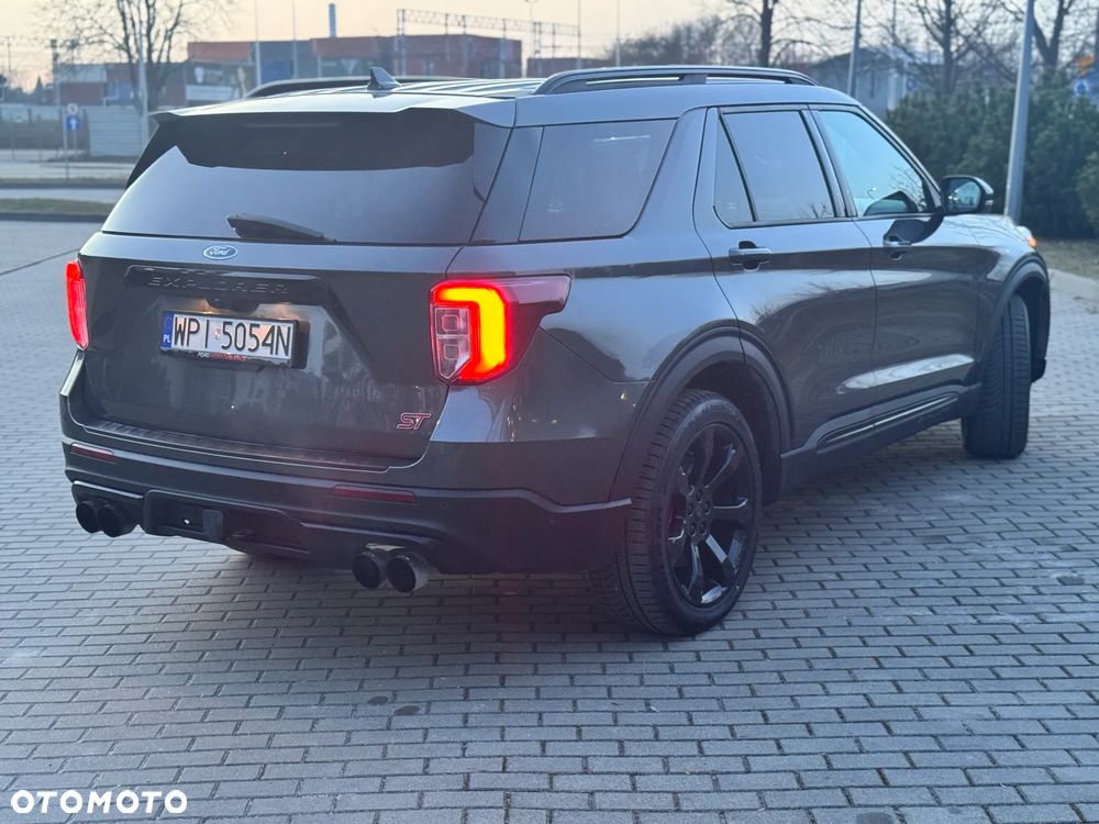 Ford Explorer 3.0 EcoBoost PHEV 4WD ST-Line - 9