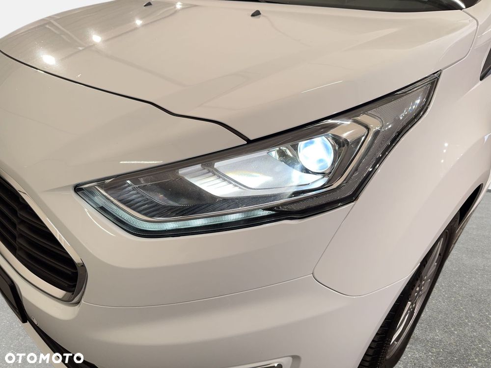 Ford Tourneo Connect - 10