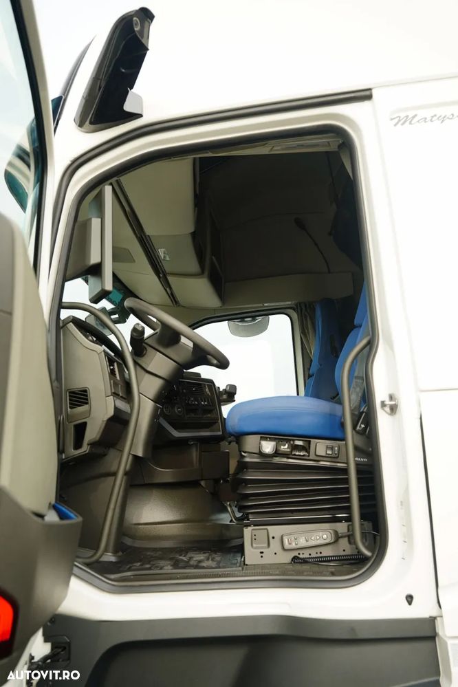 Volvo FH 460 / COMBINAT TANDEM / 120 M3 / TRANSITION / I-SAVE / I-PARK COOL / PUNTE RELAXABILĂ / DIRECȚIE / WIELTON / - 33