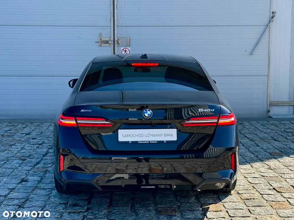 BMW Seria 5 540d xDrive mHEV M Sport - 5