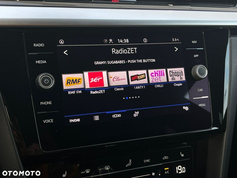 Volkswagen Arteon 2.0 TSI DSG R-Line - 27