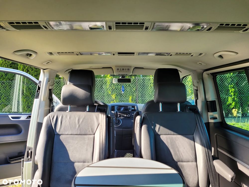 Volkswagen Multivan - 14
