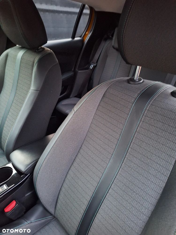 Peugeot 208 PureTech 100 Active Pack - 27