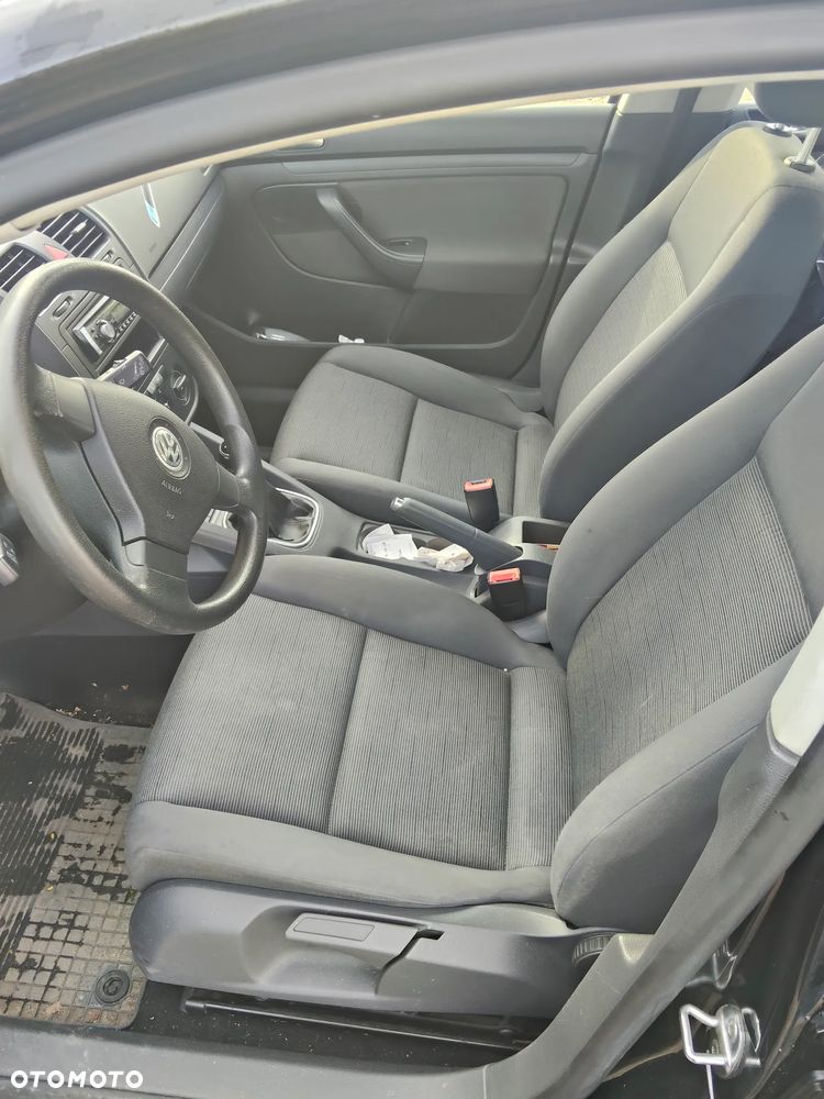 Volkswagen Golf 2.0 TDI Comfortline - 7