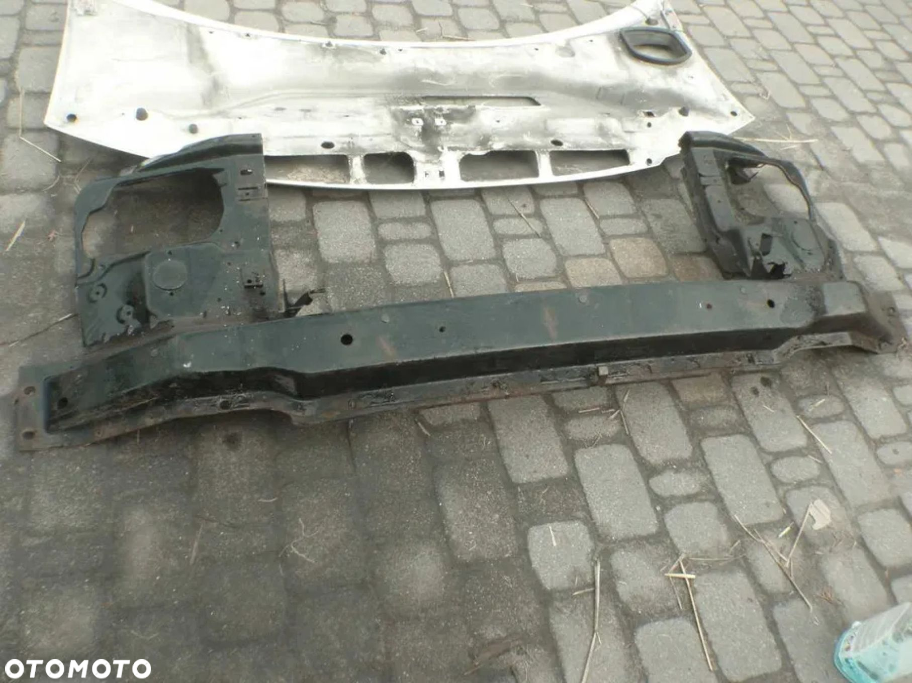 belka górna z pasa przedniego vw t4 transporter 96-03 - 2