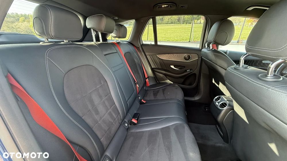 Mercedes-Benz GLC 220 d 4-Matic - 11