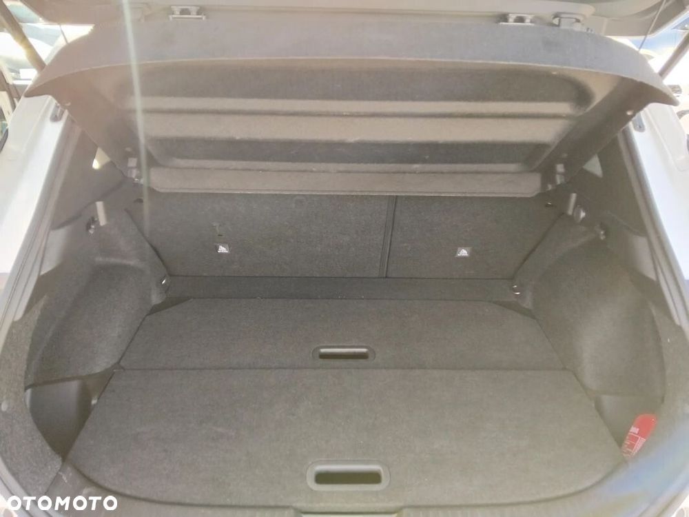 Nissan Qashqai 1.3 DIG-T MHEV N-Connecta Xtronic - 23