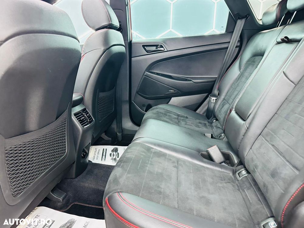 Hyundai Tucson blue 1.6 CRDi 2WD DCT Premium - 16