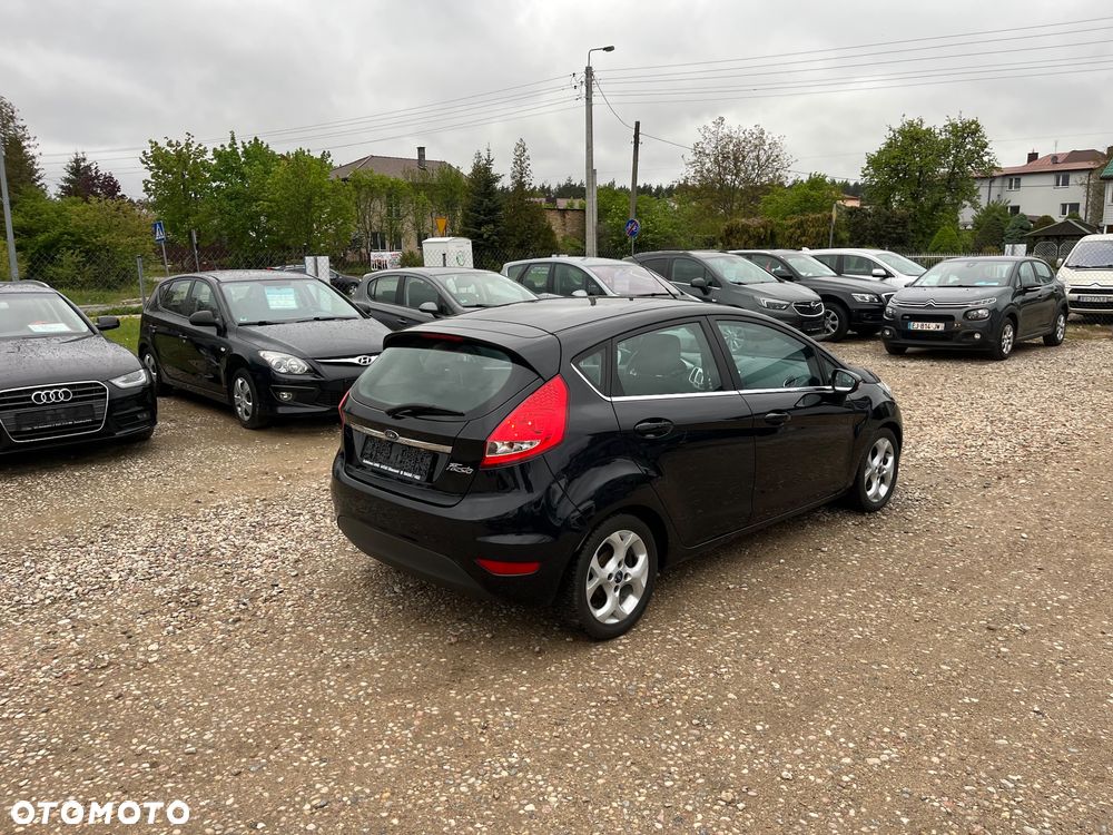 Ford Fiesta 1.25 Titanium - 30