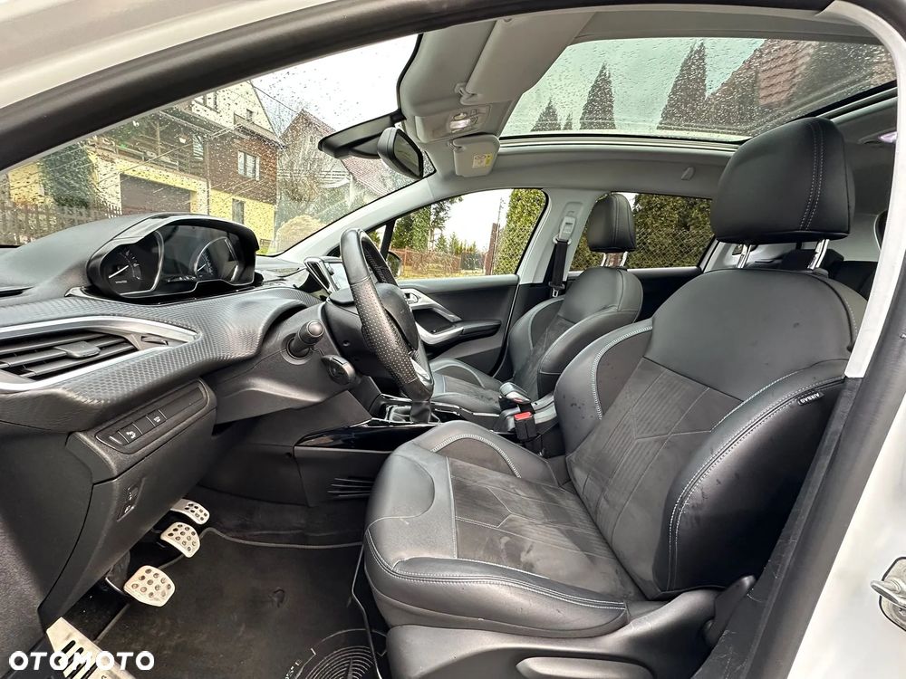 Peugeot 2008 PureTech 110 Stop&Start Crossway - 14