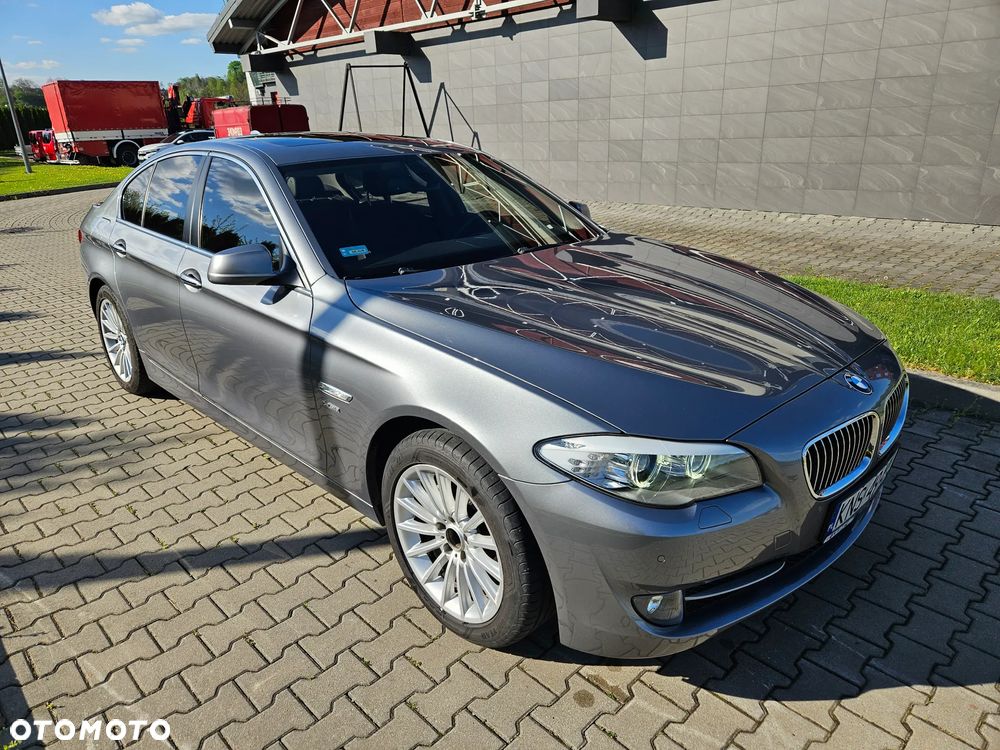 BMW Seria 5 535i Modern Line - 1