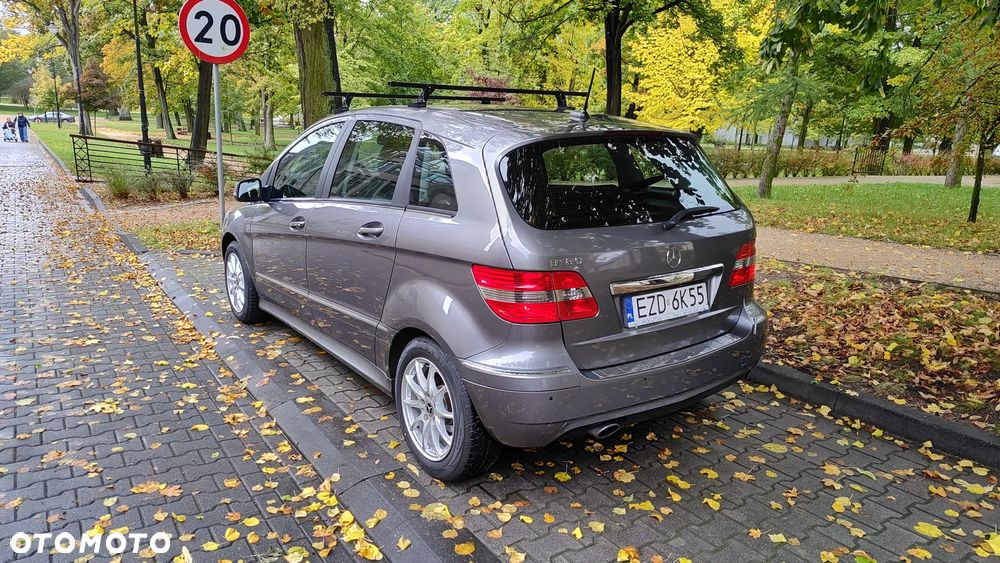 Mercedes-Benz Klasa B 180 - 3