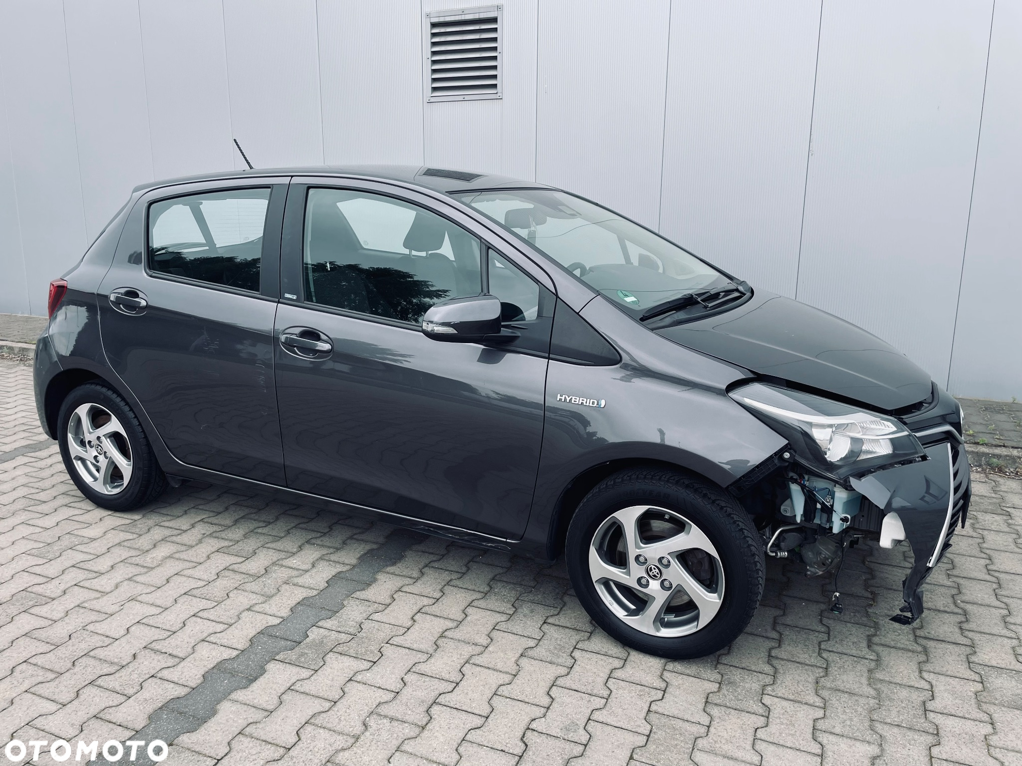 Toyota Yaris - 13