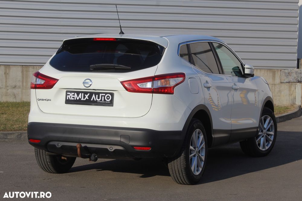 Nissan Qashqai 1.2 DIG-T Start/Stop X-TRONIC N-Connecta - 4