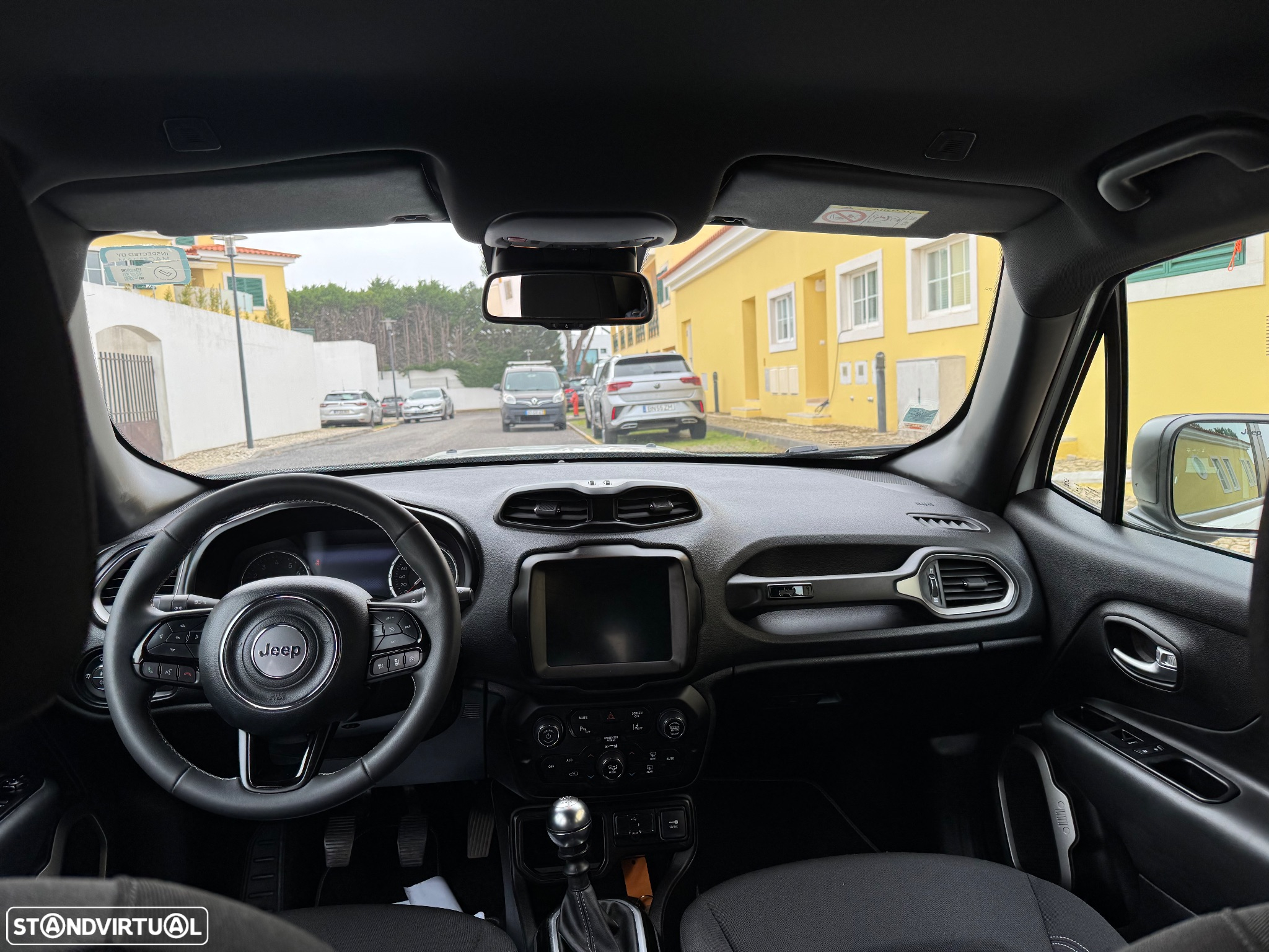 Jeep Renegade 1.0 T Sport - 42