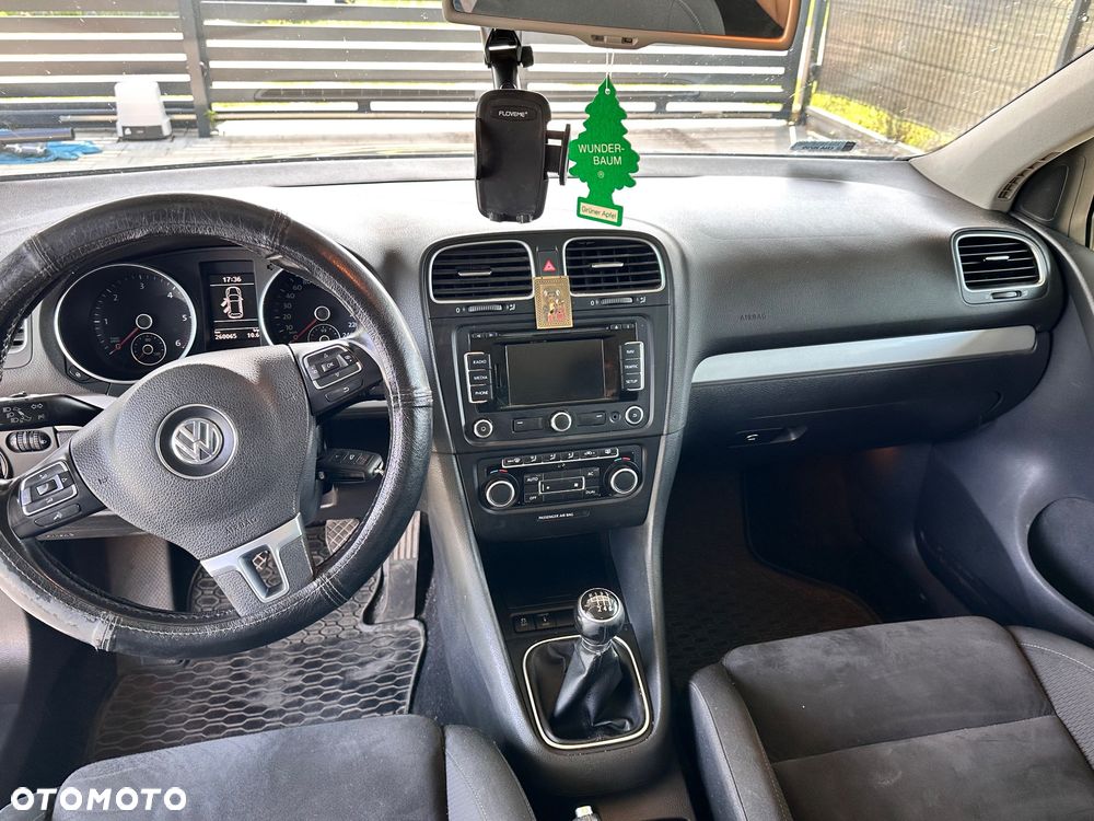 Volkswagen Golf 2.0 TDI Highline - 8