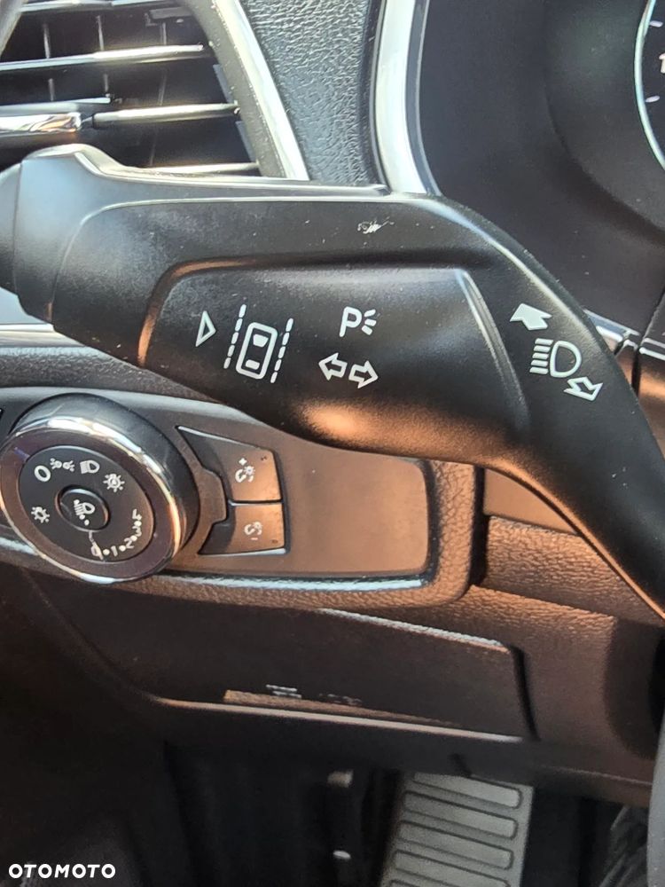 Ford Galaxy 2.0 EcoBlue Titanium - 4