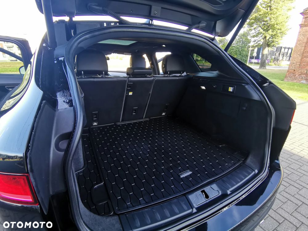 Jaguar F-Pace 35t AWD Prestige - 16