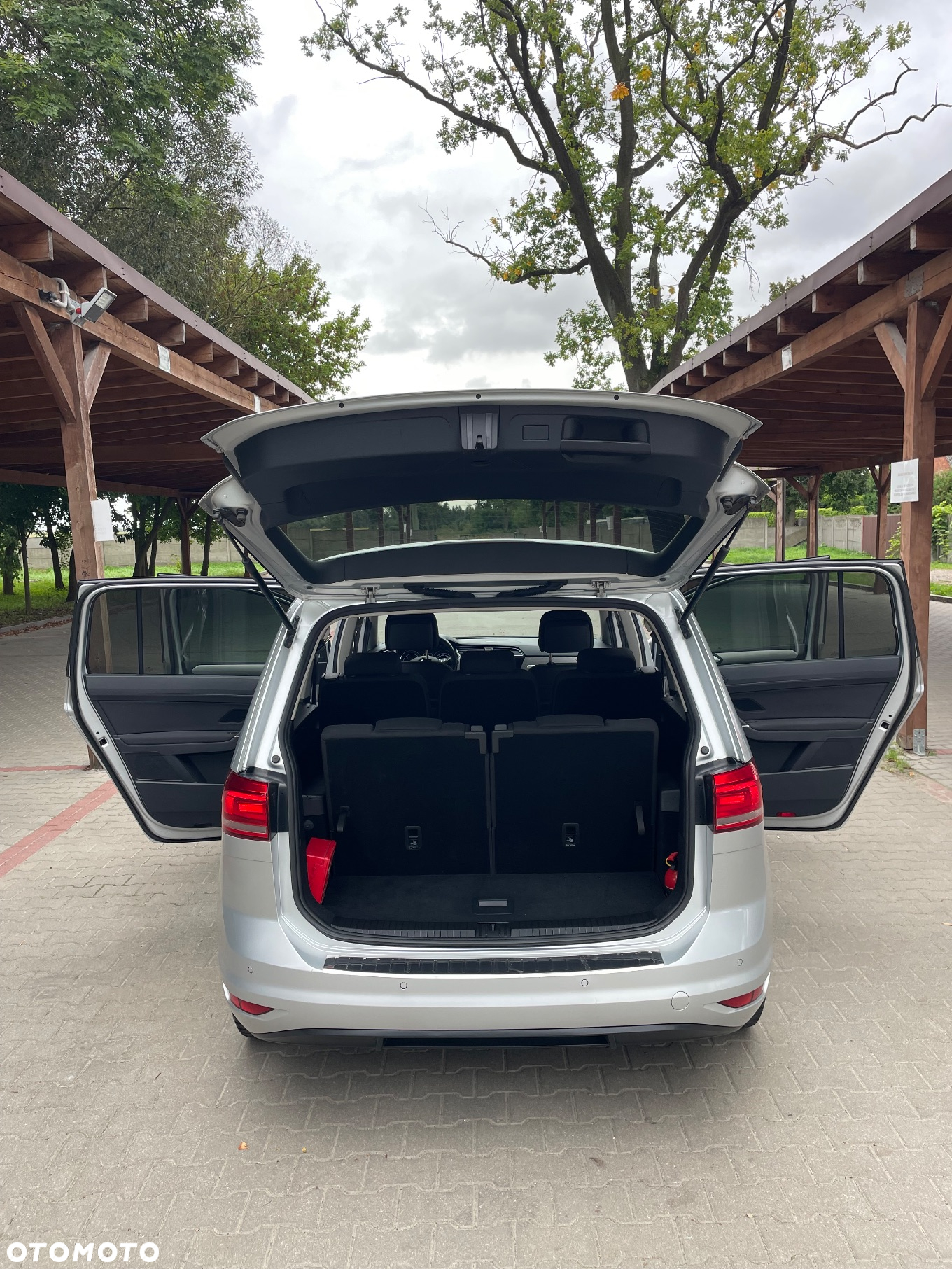 Volkswagen Touran 1.6 TDI SCR (BlueMotion Technology) DSG Comfortline - 21